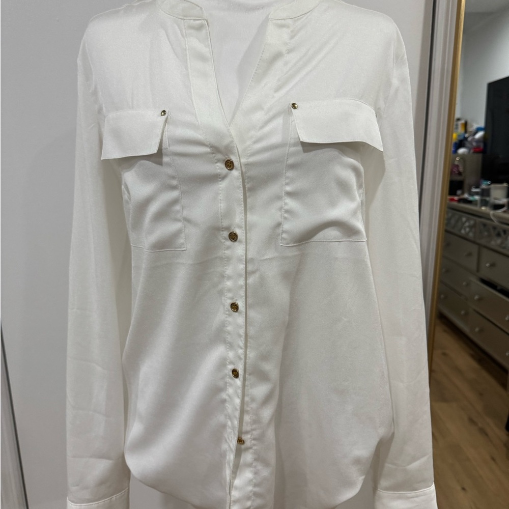 PROMISE Classic White Button-Up Blouse